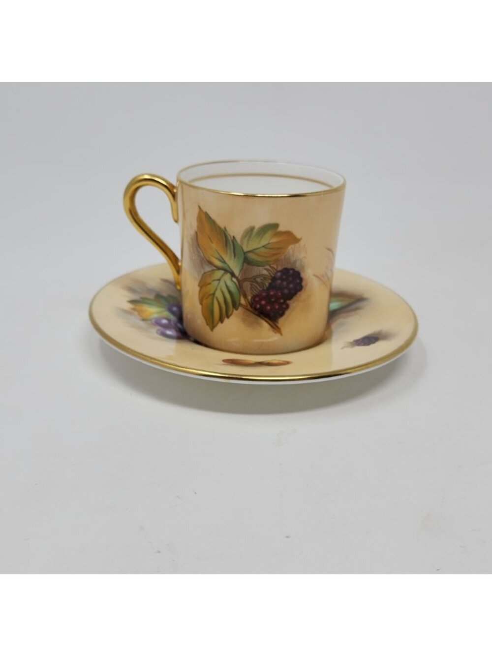 Aynsley Bone China Fruit Motif Coffee Cup & Saucer England Gold Trim Vintage - Picture 6 of 8
